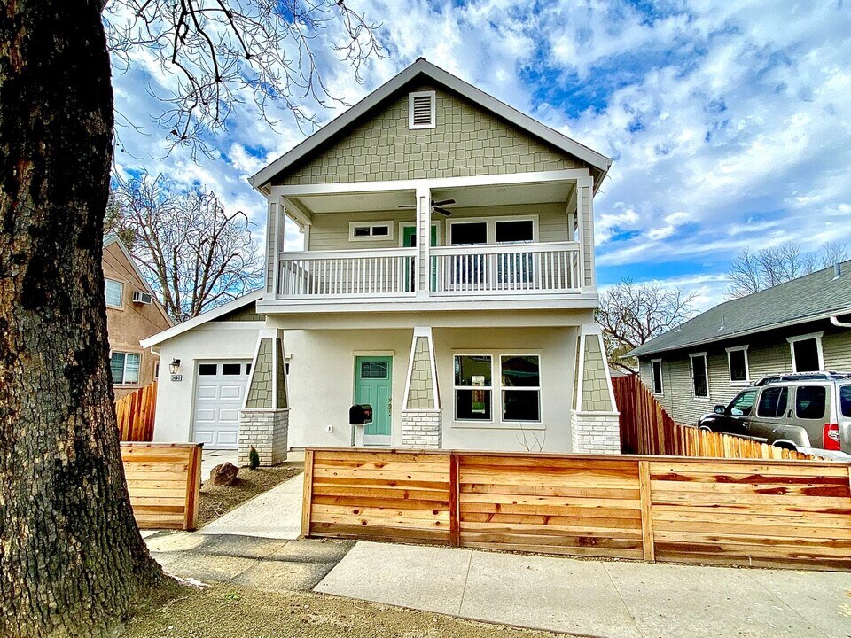 3340 44th St in Sacramento, CA - Building Photo