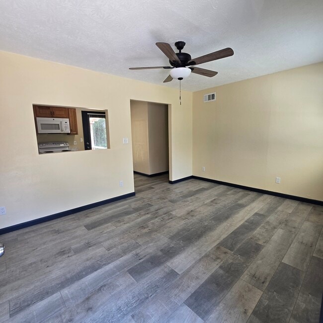 1648 Pepper Dr in Tallahassee, FL - Building Photo - Building Photo