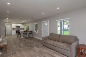 13487 Barwick Rd in Delray Beach, FL - Building Photo - Building Photo
