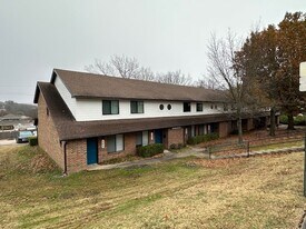 776 N Storer Ave in Fayetteville, AR - Building Photo