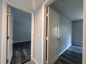 7200 Pirates Cove Rd in Las Vegas, NV - Building Photo - Building Photo