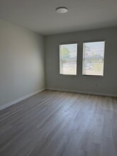 691 San Filippo Dr SE in Palm Bay, FL - Building Photo - Building Photo