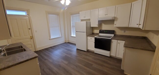 1054 Cornwall Rd, Unit 1054 B second floor large in Lebanon, PA - Foto de edificio - Building Photo