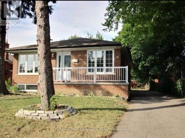 property at 10 Sanford Crescent