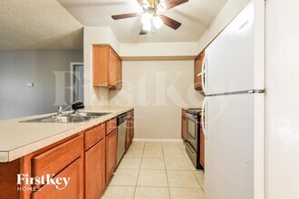 2175 Carriage Pointe Loop in Apopka, FL - Building Photo - Building Photo