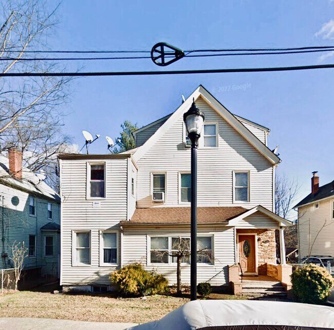 159 Waldo Pl Rentals in Englewood, NJ