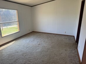 970 Valleydale Rd in Mosheim, TN - Building Photo - Building Photo