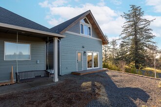 35810 SE 20th St in Washougal, WA - Building Photo - Building Photo