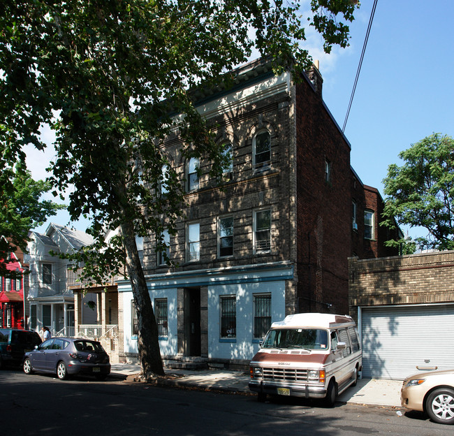 40 Mount Prospect Ave in Newark, NJ - Building Photo - Building Photo