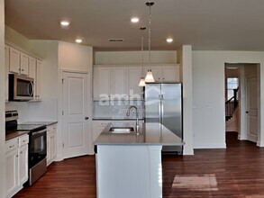 147 Hazel Pk Dr in Mooresville, NC - Building Photo - Building Photo