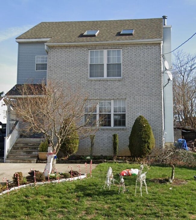 property at 302 Atkins Ave