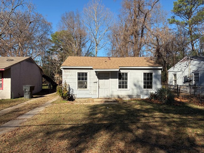 property at 1838 Lyons St