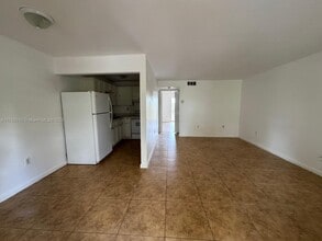 20520 NW 15th Ave in Miami, FL - Building Photo - Building Photo