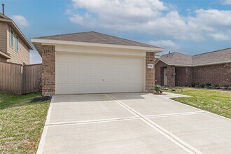 17746 Pemswood Dr in Hockley, TX - Building Photo - Building Photo
