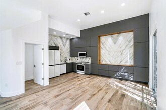 361 Jefferson Ave in Miami Beach, FL - Building Photo - Building Photo