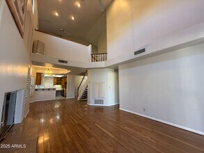 1001 E Griswold Rd in Phoenix, AZ - Building Photo - Building Photo