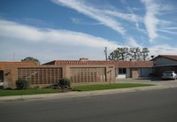 3330 McCourry St in Bakersfield, CA - Foto de edificio - Building Photo