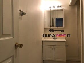 210 N Main St in Roland, IA - Building Photo - Building Photo