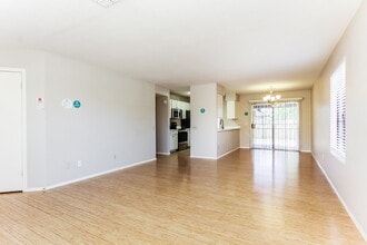 20814 N 31st Dr in Phoenix, AZ - Building Photo - Building Photo