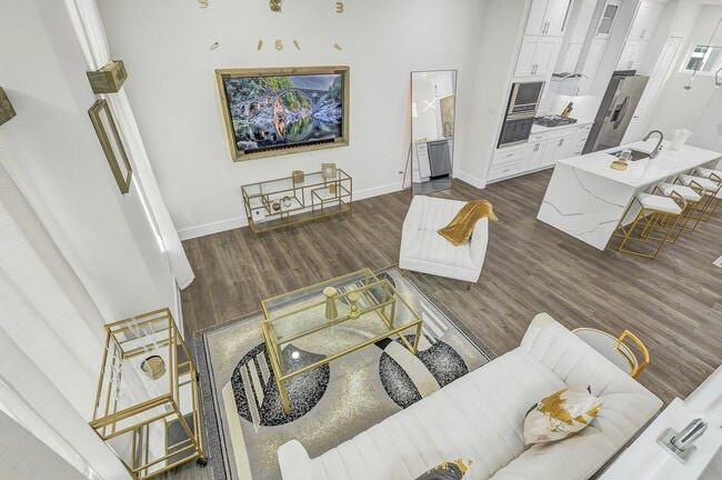 4013 St Augustine St