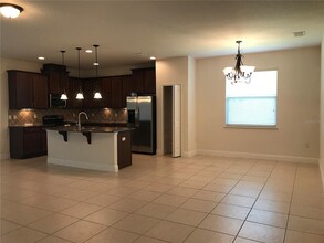 8112 Red Crossbill Street in Winter Garden, FL - Building Photo - Building Photo