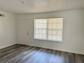 4209 Camelot Ave in Memphis, TN - Building Photo - Building Photo