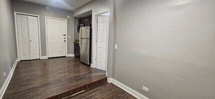 3964 W Grand Ave in Chicago, IL - Building Photo - Building Photo