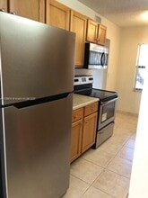 9938 Nob Hill Ct in Sunrise, FL - Foto de edificio - Building Photo
