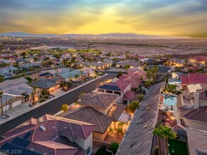 905 Rhyolite Terrace in Henderson, NV - Building Photo - Building Photo