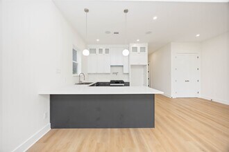 422 E 41st St in Houston, TX - Building Photo - Building Photo