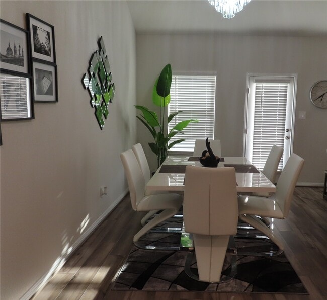 10818 Sugar Pne Ln in Arcola, TX - Building Photo - Building Photo