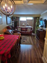 25 Wellington Av E in Oshawa, ON - Building Photo - Building Photo