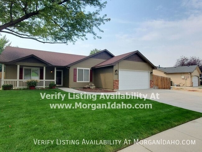 property at 2763 N Quarrystone Pl