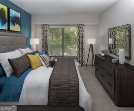 960 East Paces Ferry Rd NE in Atlanta, GA - Foto de edificio - Building Photo