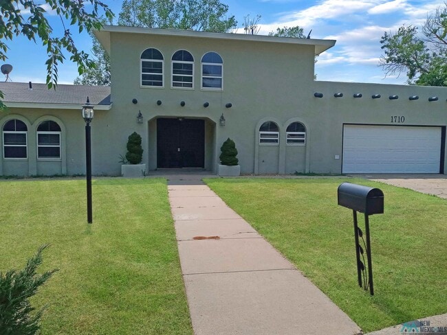property at 1710 Fairway Terrace