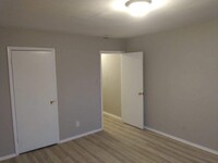 2667 Edmondson Ave - 6