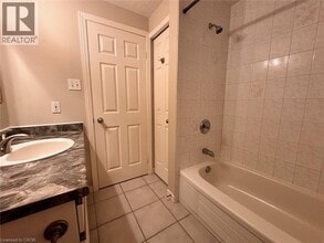 9 Macville Ave in Kitchener, ON - Building Photo - Building Photo