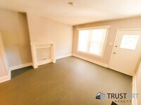 4839 Merion Ave photo'