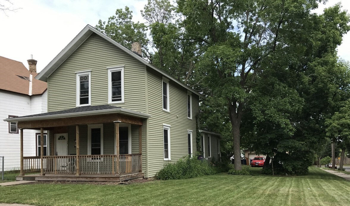 2900 N 4th St in Minneapolis, MN - Building Photo
