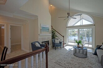 2958 Lantana Lakes Dr E in Jacksonville, FL - Building Photo - Building Photo