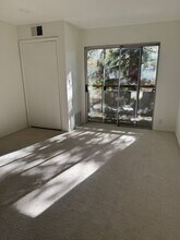 3173 Wayside Plaza in Walnut Creek, CA - Building Photo - Building Photo