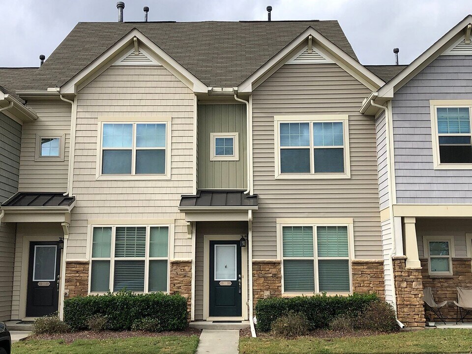 108 Panamint Dr in Durham, NC - Building Photo