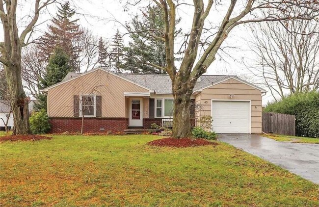 property at 43 W Craig Hill Dr
