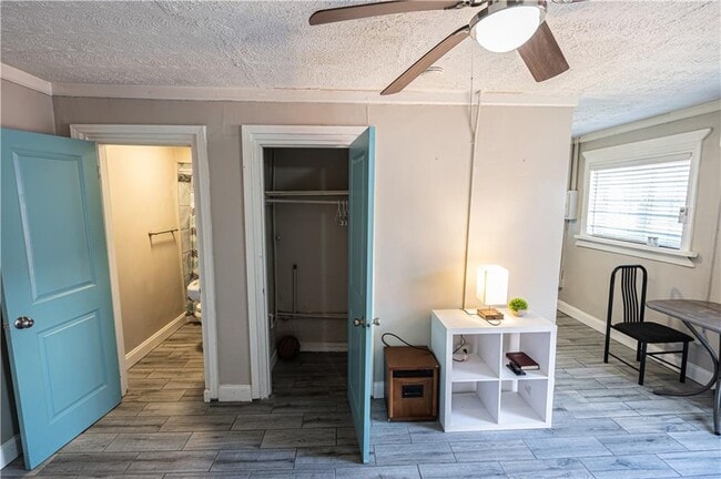 235 Walnut St NW in Atlanta, GA - Building Photo - Building Photo