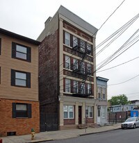 24 Madison St Apartments