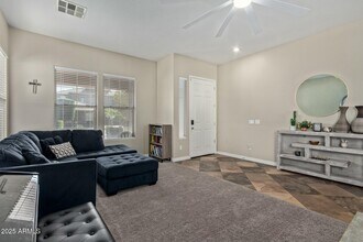 3344 E Grand Canyon Dr in Chandler, AZ - Building Photo - Building Photo