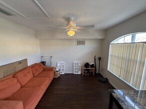 318 Australian Way in Davenport, FL - Building Photo - Building Photo