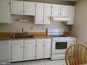 9218 Briarchip St in Laurel, MD - Building Photo - Building Photo
