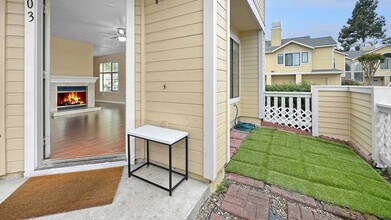 603 Devonwood in Hercules, CA - Building Photo - Building Photo