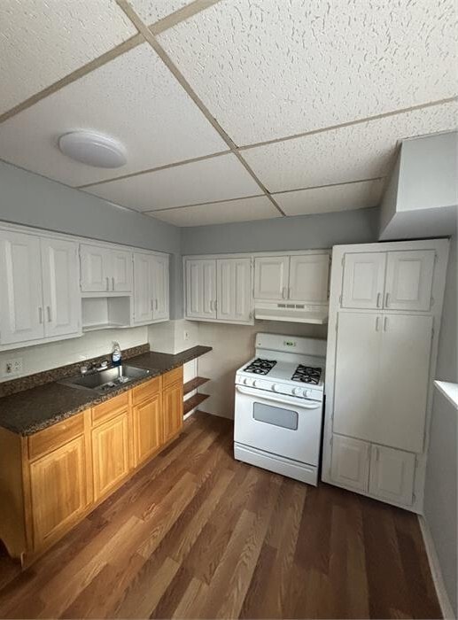 240 Dixon Ave, Unit 2nd Floor in Paterson, NJ - Foto de edificio - Building Photo